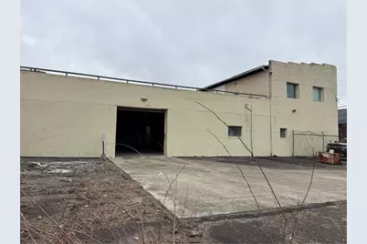 537 Lincoln Hwy, East McKeesport, PA 15035 - Photo 8