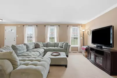 38 Castleview Drive, Kennedy Township, PA 15136 - Photo 6