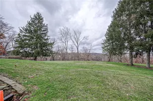 1624 Citation Dr, South Park, PA 15129 - Photo 40