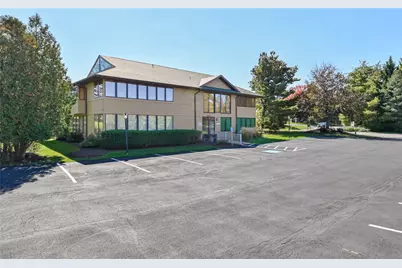 2857 Oxford Boulevard, Hampton, PA 15101 - Photo 4