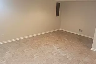 523 E Vanderbilt Dr, Adams Township, PA 16046 - Photo 18