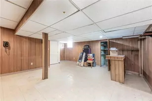 6576 Library Rd, South Park, PA 15129 - Photo 24