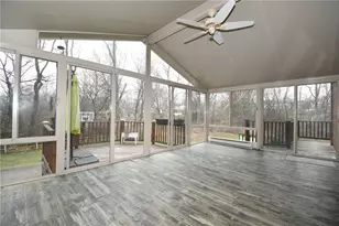 110 Thames Pl, Pittsburgh, PA 15241 - Photo 32