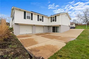 137 Old Ridge Rd, Findlay Township, PA 15108 - Photo 2