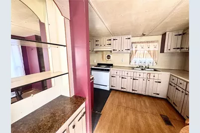 931 Marie Avenue, Shenango Township, PA 16101 - Photo 6