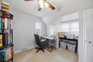 165 Spring Grove Rd, Pittsburgh, PA 15235 - Photo 10