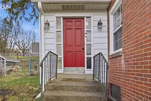 165 Spring Grove Rd, Pittsburgh, PA 15235 - Photo 16