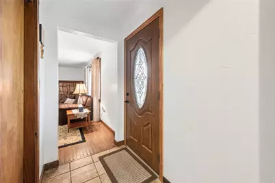 1824 Washington Rd, Washington Township, PA 15613 - Photo 4