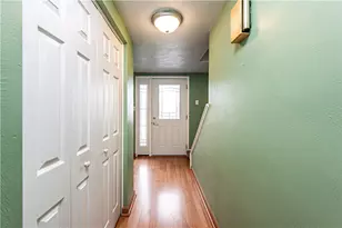 687 Middletown Rd, New Stanton, PA 15672 - Photo 16