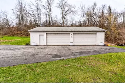 687 Middletown Road, New Stanton, PA 15672 - Photo 12