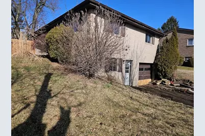 900 Sycamore St, Washington, PA 15301 - Photo 8