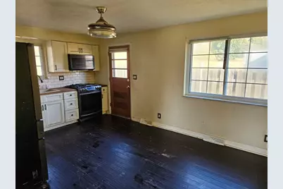 900 Sycamore St, Washington, PA 15301 - Photo 12