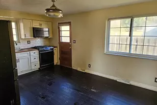 900 Sycamore St, Washington, PA 15301 - Photo 12