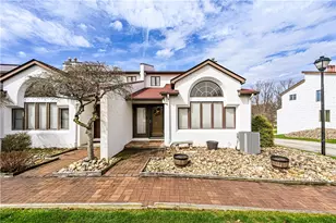 501 Casa Vita Dr, Hempfield Township, PA 15601 - Photo 2