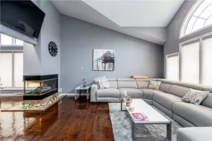 501 Casa Vita Dr, Hempfield Township, PA 15601 - Photo 4