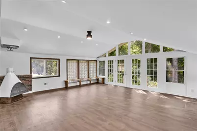 446 Amherst Ave, Moon/Crescent Twp, PA 15108 - Photo 10