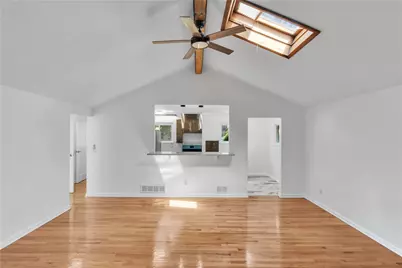 446 Amherst Ave, Moon/Crescent Twp, PA 15108 - Photo 6