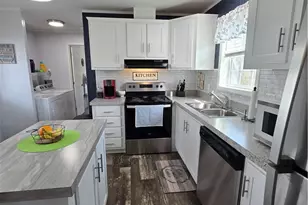 186 Hampton Ave, North Fayette, PA 15126 - Photo 6