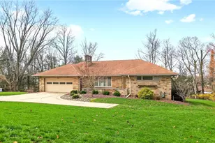 243 Greenridge Rd, Hempfield Township, PA 15601 - Photo 2