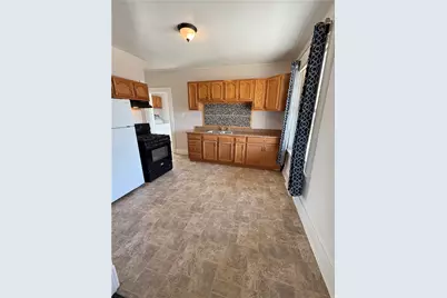 433 New York Ave #Front, Rochester, PA 15074 - Photo 8