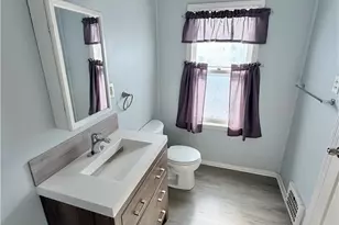 433 New York Ave, Rochester, PA 15074 - Photo 14