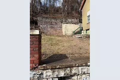 601 3rd St, Monessen, PA 15062 - Photo 4