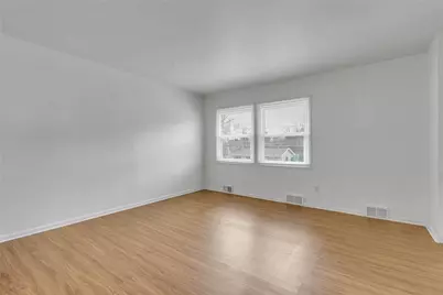 111 Roosevelt Drive, Monaca, PA 15061 - Photo 8