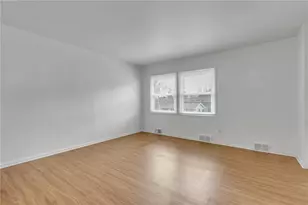 111 Roosevelt Dr, Monaca, PA 15061 - Photo 8