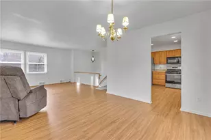 111 Roosevelt Dr, Monaca, PA 15061 - Photo 10