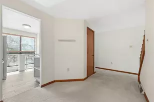 105 Laurel Ct, Ross Twp, PA 15202 - Photo 8