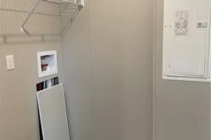 1410 A Hidden Valley Dr, Robinson Twp, PA 15019 - Photo 4