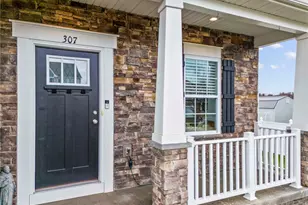 307 Regent Ct, McDonald, PA 15057 - Photo 2