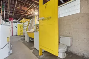 205 Clover St, Pittsburgh, PA 15210 - Photo 32