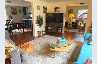 207 E 4th Ave, Latrobe, PA 15650 - Photo 6