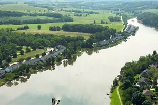 1056 Lakeside Dr, McDonald, PA 15057 - Photo 8