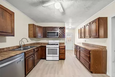 7005 Vivianna St, Neville Twp, PA 15225 - Photo 8