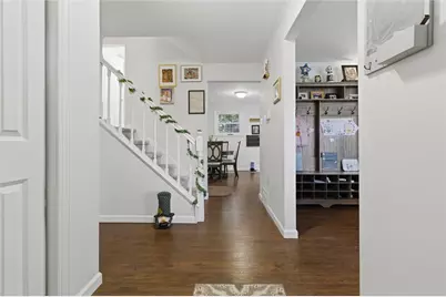 4301 Beverly Dr, Hopewell Township, PA 15001 - Photo 2