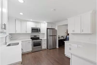 4301 Beverly Dr, Hopewell Township, PA 15001 - Photo 8