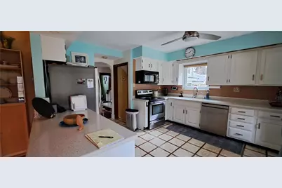 1065 E Mahoning St, Punxsutawney Area School District, PA 15767 - Photo 24