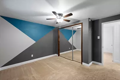 742 Esther St, Pittsburgh, PA 15227 - Photo 12