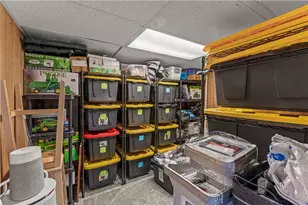 1236 Overlook Dr, North Franklin Township, PA 15301 - Photo 30