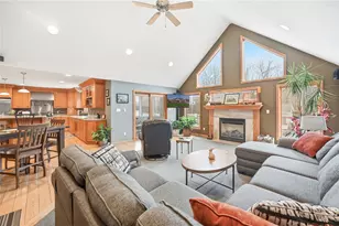 626 Lorenwood Dr, Hermitage, PA 16148 - Photo 14