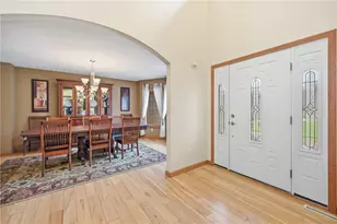 626 Lorenwood Dr, Hermitage, PA 16148 - Photo 4