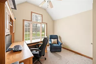 626 Lorenwood Dr, Hermitage, PA 16148 - Photo 18