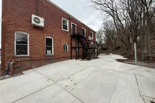 260 Oak Ave, Rayburn Township, PA 16201 - Photo 1