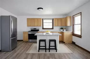 719 Christy Ave, Ford Cliff Boro, PA 16228 - Photo 6