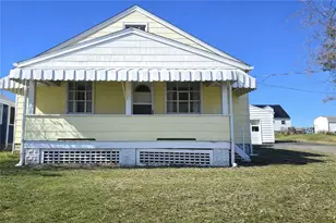 719 Christy Ave, Ford Cliff Boro, PA 16228 - Photo 1