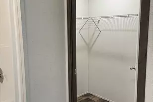 1352 Hilltop Dr, Robinson Twp, PA 15019 - Photo 14