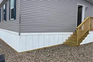 1352 Hilltop Dr, Robinson Twp, PA 15019 - Photo 2