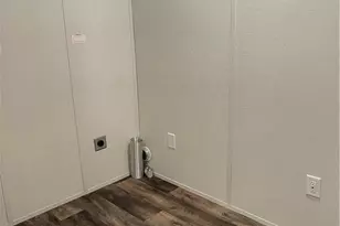 1352 Hilltop Dr, Robinson Twp, PA 15019 - Photo 10